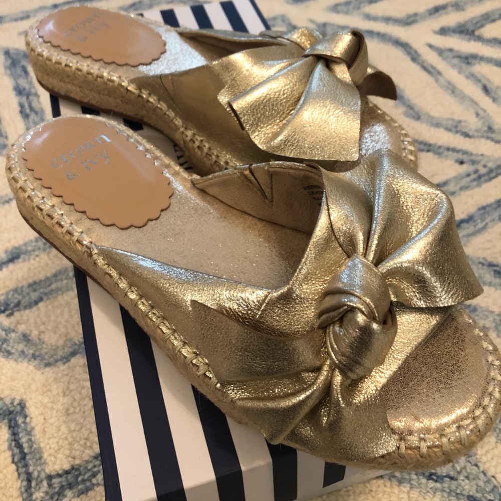 Crown & Ivy gold suede slides, 6.5 M